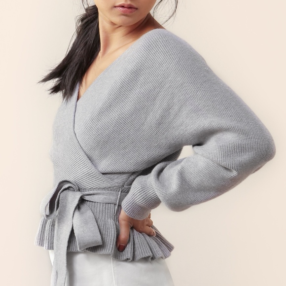 Grey surplice ruffle tie sweater - Picture 5 of 8